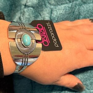 Paparazzi Silver Adjustable Cuff with Turquoise Accent